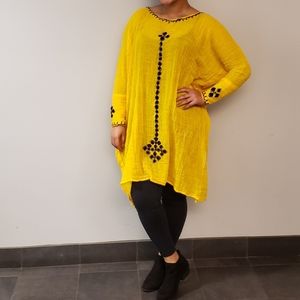 Ethiopian dress (like new)